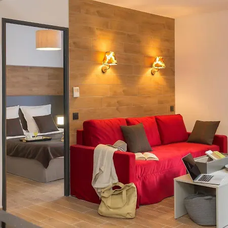 Furnished In An Attractive Town Appartamento Chamonix