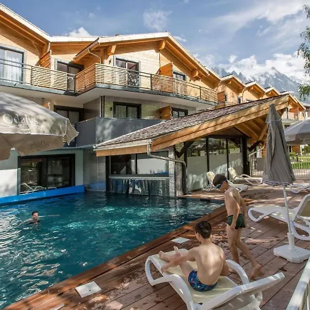 Furnished In An Attractive Town Apartment Chamonix